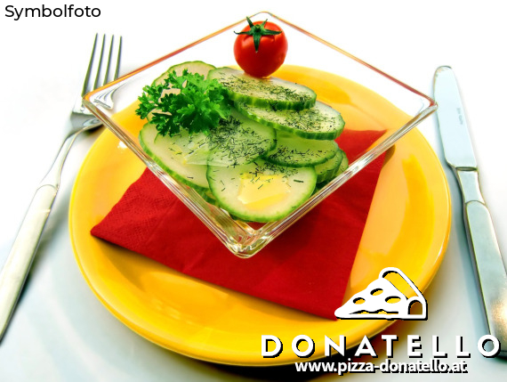 Antipasti Teller; Caprese Salat; Thunfischsalat mit buntem Salat; Prosciutto mit buntem Salat; Geräucherter Lachsalat mit buntem Salat; kleiner gemischter Salat; Pizzabrot;
